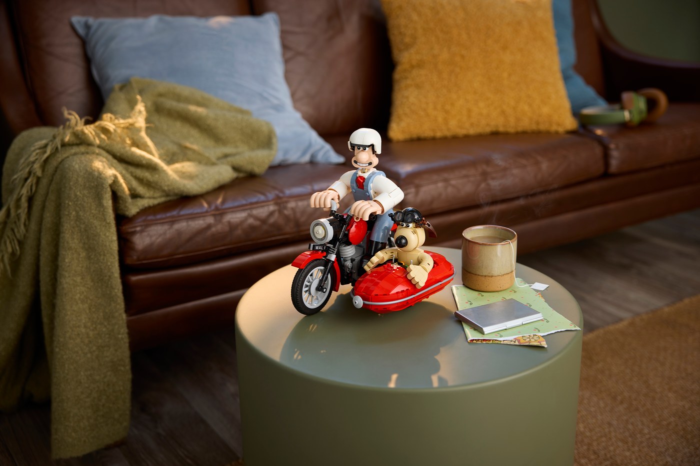 レゴ アイデア Wallace & Gromit 21371 を部屋に飾った公式画像(画像: レゴグループ)
